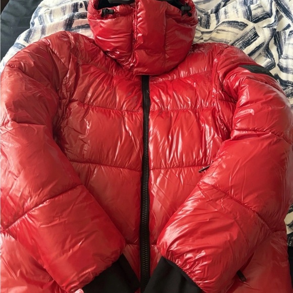 Red Puffer Jacket with Goggles. the recycled planet M - Picture 2 of 6